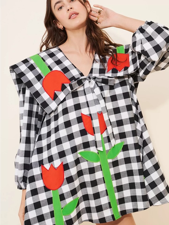 Boyko Dresses & Skirts - Boyko Tulip Floral Applique Embroidered Gingham Long Sleeve Mini Dress M
